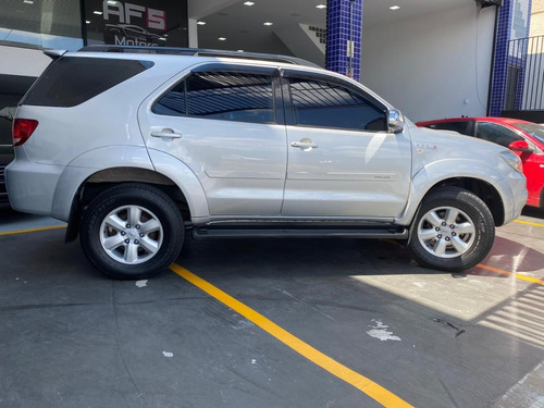 Toyota Sw4 2006 3.0 Srv 7l 4x4 Aut. 5p