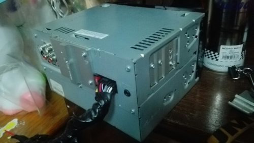 Som automotivo JVC KW-R500 com USB