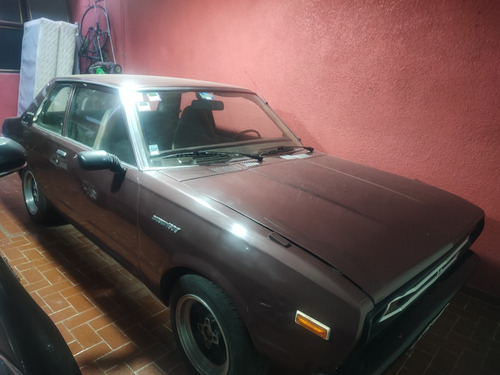 Excelentes Condiciones Auto Clásico Color Tabaco