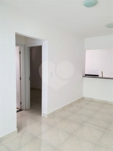 Imagem 5 de 20 de Apartamento Com 2 Dormitorios, 1 Vaga De Garagem A Venda No Bairro Ocian - Praia Grande - Reo585604