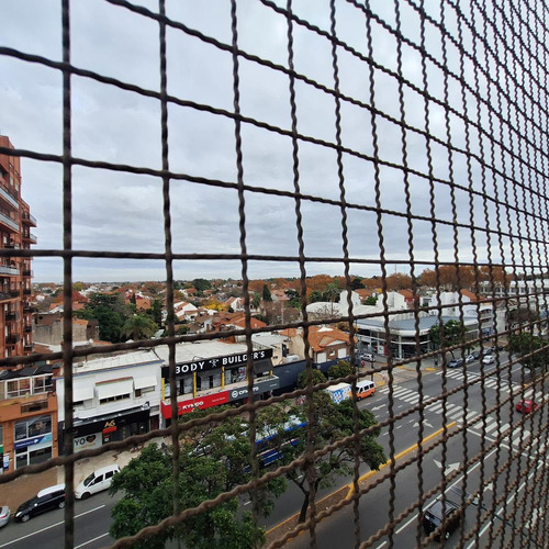 Acassuso, Departamento En Venta De 2 Ambientes En Muy Buen Estado