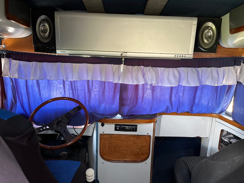Motorhome Motor 1114 Excelente Estado, Viajan Y Duermen H 8