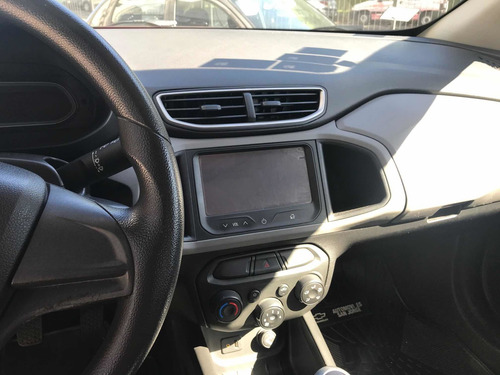 Chevrolet Onix 1.4 Lt Mt 98cv 2015