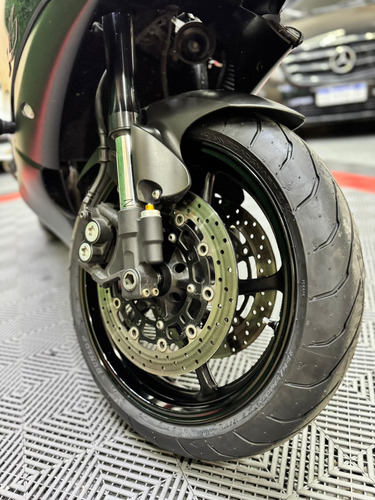 Yamaha R6