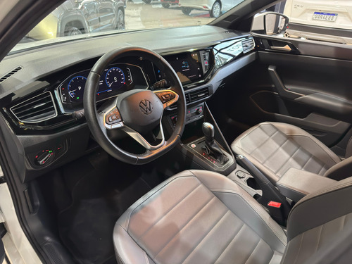 Volkswagen Nivus 1.0 200 TSI TOTAL FLEX HIGHLINE AUTOMÁTICO
