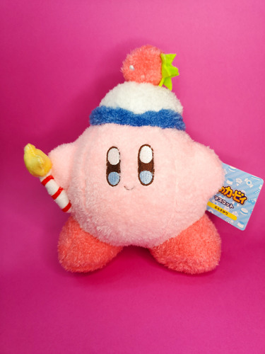Peluche Kirby Con Sombrero Y Varita 22cm