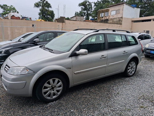 Renault Megane Grand Tour 1.6 Dynamique Hi-flex 5p