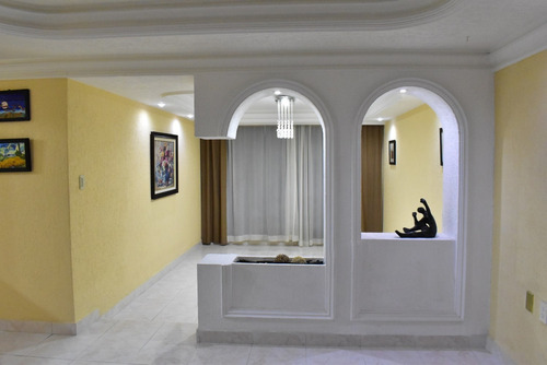 Imagen 10 de 14 de Hermosa Casa Acogedora! Precio, A Tratar!