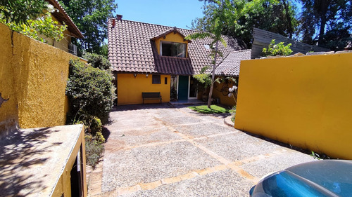 Hermosa Casa Los Fresnos Huechuraba