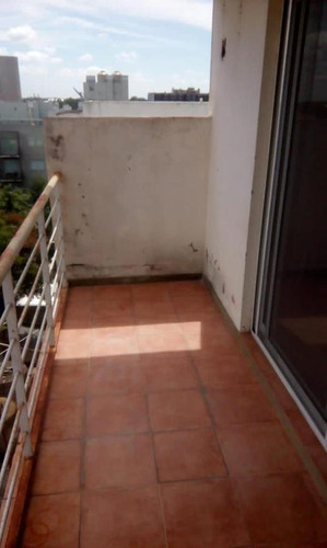 Imagen 9 de 10 de Departamento - S.fer.-vias/libert.