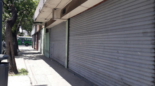 Imagen 3 de 8 de Local En Venta En Constitución En Esquina