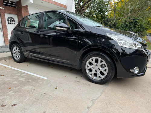 Peugeot 208 1.6 Allure Touchscreen
