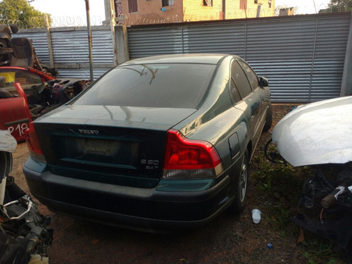 Imagem 3 de 8 de Sucata Volvo S60 2001 Bartolomeu Peças