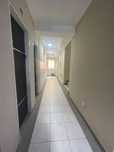 Venta Apartamento Con Pozo Y Planta 100% Urb Las Chimeneas Valencia Rr 26494
