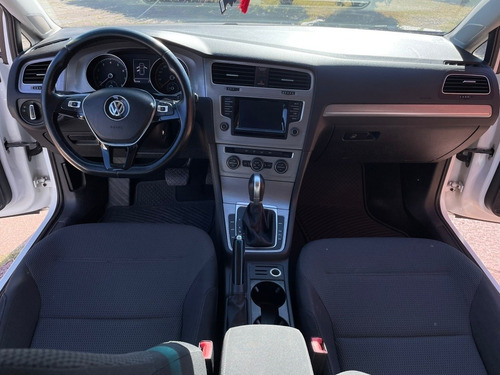 Imagen 12 de 17 de Volkswagen Golf 2015 1.4 Comfortline Tsi Dsg (( Gl Motors ))