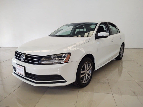 Imagen 1 de 14 de Volkswagen Jetta 2017 2.5 Trendline Tiptronic At