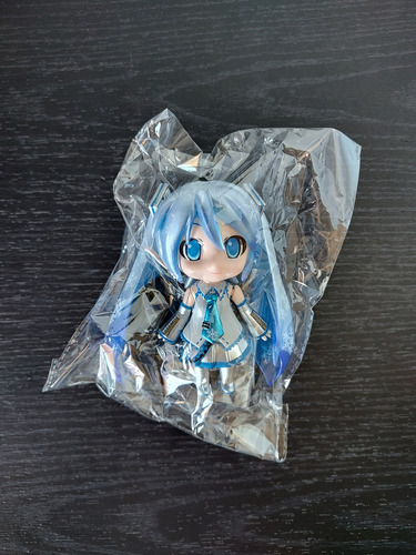 Figura Miku Hatsune Snow Chibi - 10cm - Importada