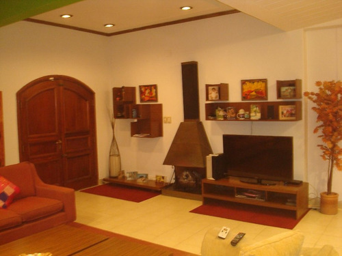 Imagen 4 de 14 de Chalet En Venta En Castelar Norte