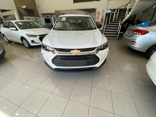 Imagen 2 de 14 de Chevrolet Tracker At