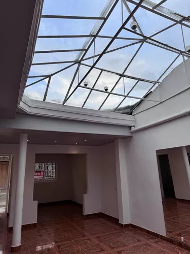 Casa En Popayan Barrio Cadillal , Como Nueva 4 Habitaciones, Dos Baños , Sala , Comedor ,patio , Lugar De Ropas En Segundo Piso.