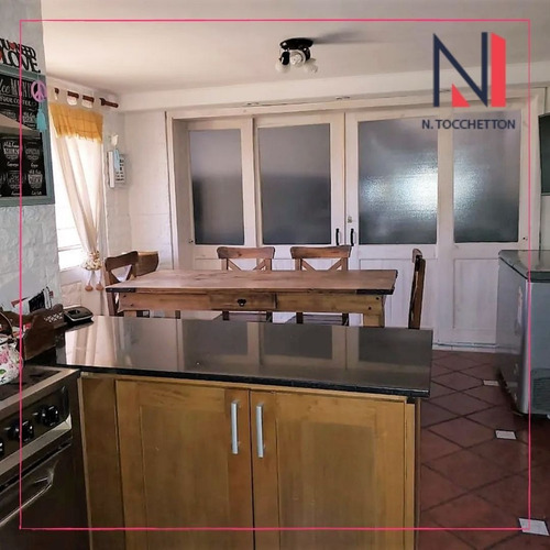 Imagen 5 de 14 de Casa En Venta En Castelar
