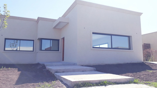 Imagen 10 de 13 de Antonini Modet - Casa En Venta En San Ramiro - Pilar Del Es