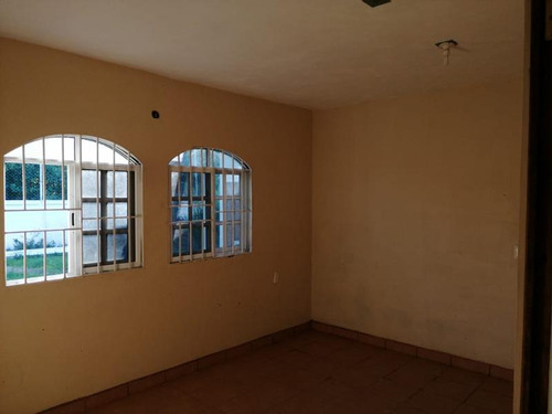 Renta Casa Con Alberca 1 Hab Col. Calzada Tuxpan Veracruz