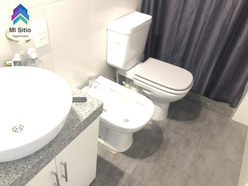Apartamento 2 Dormitorios, 2 Baños, Garaje