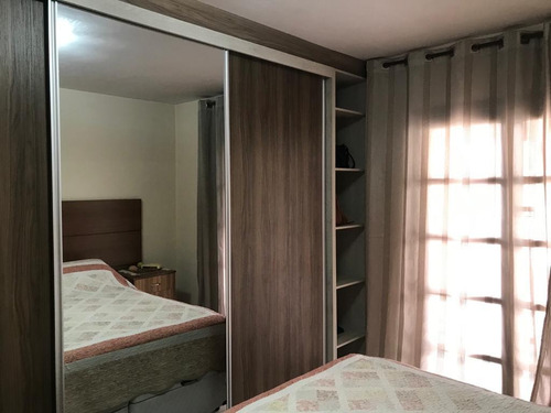 Imagem 10 de 14 de Sobrado Jardim Esperalda - 3 Dormitórios Com 1 Suíte