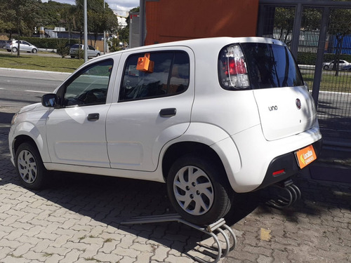 Imagem 4 de 7 de Fiat Uno 1.0 Fire Flex Attractive Manual