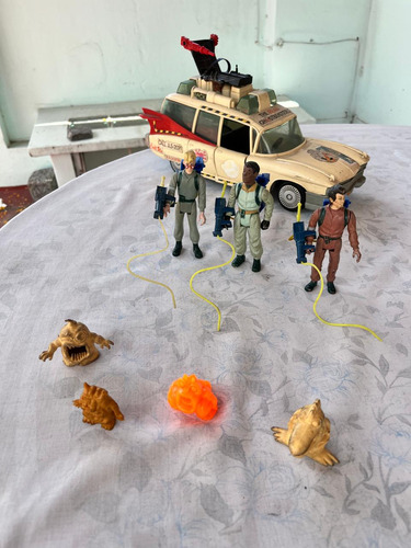 Auto Ecto 1 Original 1984 - Kenner + 3 Figuras Ghostbusters (Usado)