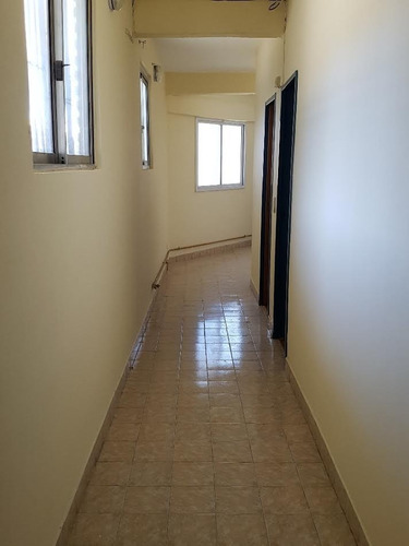 Imagen 3 de 9 de Venta Ph De 3 Amb Zona Ballester