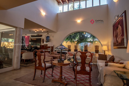 Hermosa Casa De Lujo En Venta En Puerta De Hierro Zona Andares.