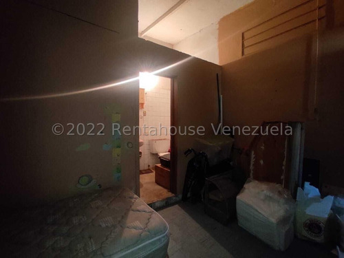 *al/invierte En Tu Sueño Empresarial Con Esta Casa Comercial En Venta En Barquisimeto Lara, Venezuela/arnaldo López/ # 25-4334 / 596 M²