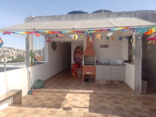 Vende-se Casa Com Rendimentos Em Francisco Morato Centro