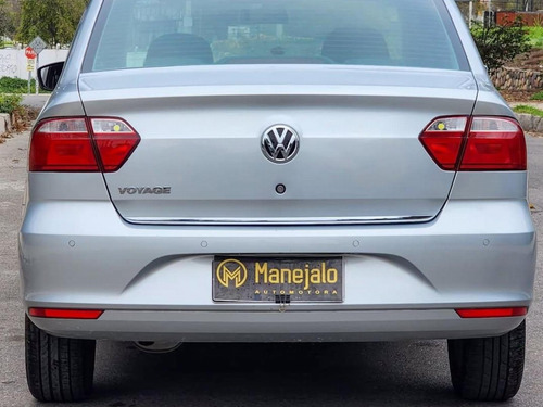 Volkswagen Voyage 1.6L HIGHLINE