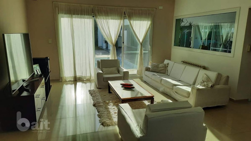 Imagen 6 de 15 de Venta Casa 3 Dormitorios Con Pileta, Valle Escondido Los Sueños