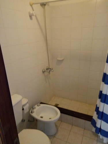 Imagen 13 de 18 de Departamento En Pinamar - Muy Bien Ubicados. Eds