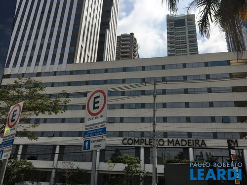 Imagem 6 de 12 de Flat - Alphaville - Sp - 609001