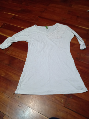 Remera Blanca T M Mangas Tres Cuartos Flores