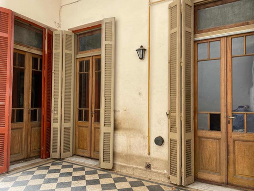 Alquiler Casa De Estilo Caballito Uso Gastronómico
