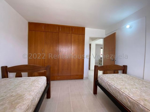 Imagen 23 de 30 de Casa En Alquiler Cabudare Intercomunal #22-27211 Zegm 0414-7907176