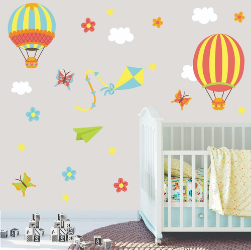 Adesivo Balões Pipa Nuvens-decoração Infantil