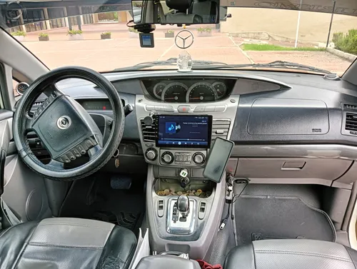 SsangYong Rodius 2.0 2wd