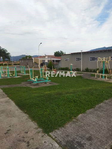 Imagen 18 de 18 de Venta De Casa En Obra Gris En Canaima Ii