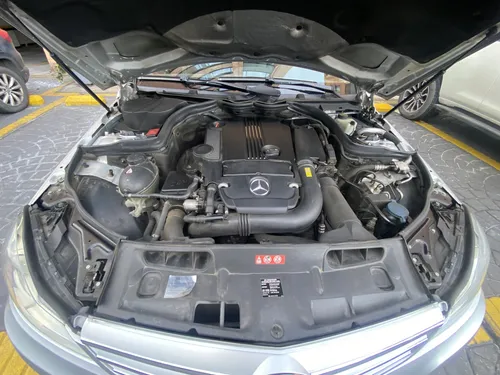 Mercedes-Benz C180 1.8 Turbo CGI Blueeficiency C 180 1.8 Cgi Blueefficiency