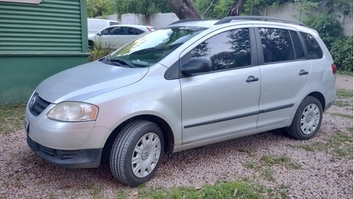 Volkswagen Suran 1.6 I Comfortline 90a