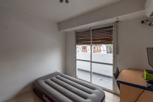 Casa · Venta · 5 Ambientes · Barrio Naon · Mataderos · Piscina · Cochera · Jardín · Playroom