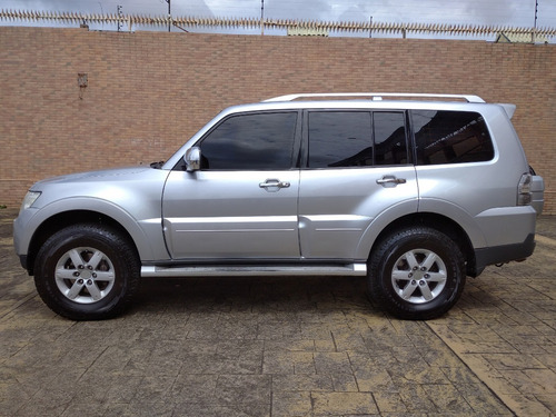 Imagen 3 de 18 de Mitsubishi Montero Limited Gls