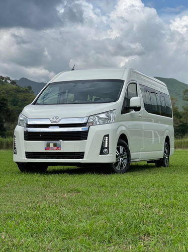 Toyota Hiace Tourist Special